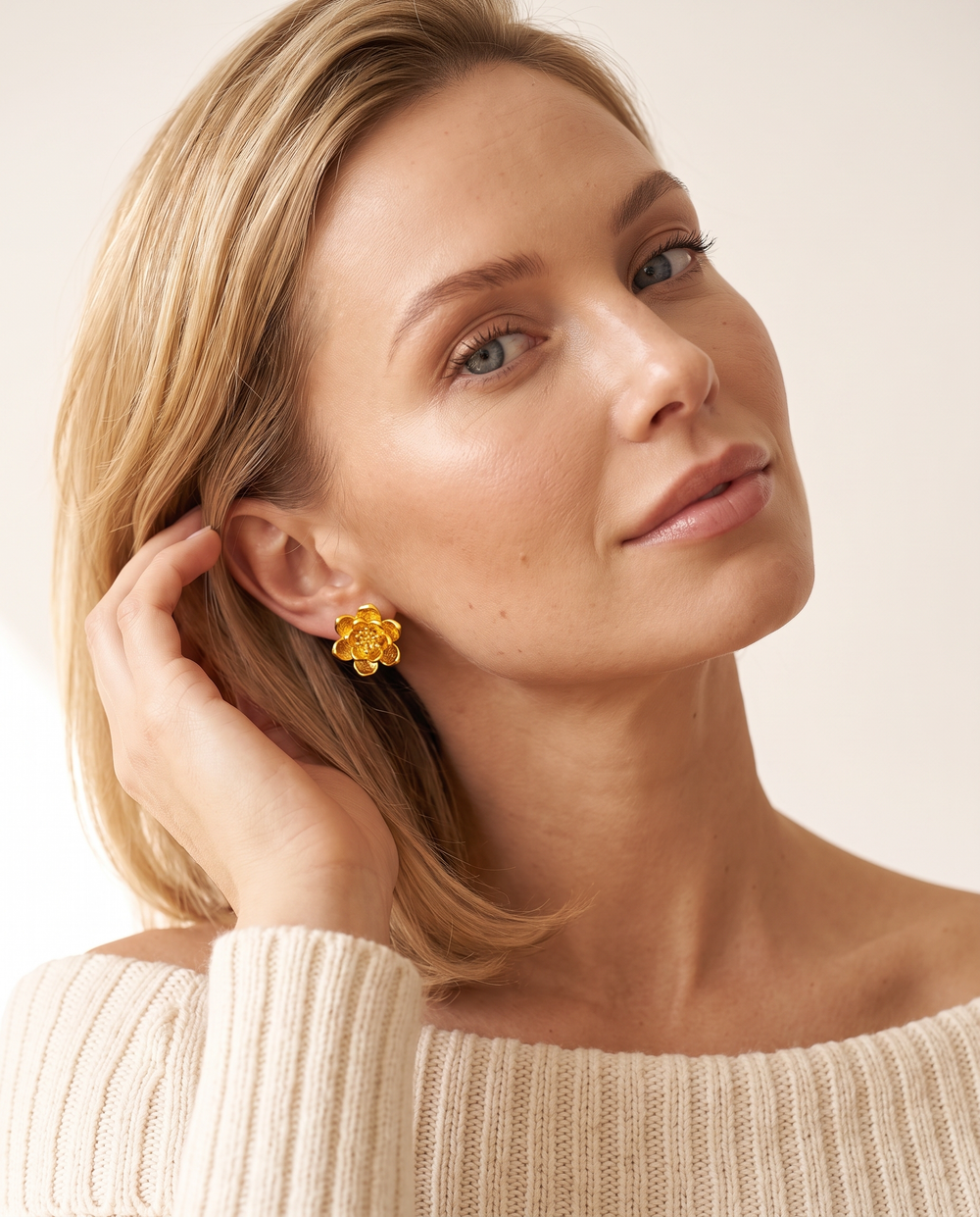 Electroplated Flower Stud Earrings